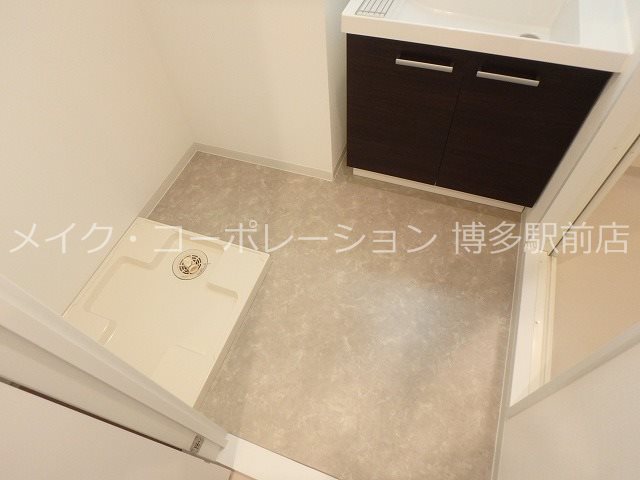 ※室内写真は同物件別部屋引用です。 Modern Palazzo県庁口 その他11