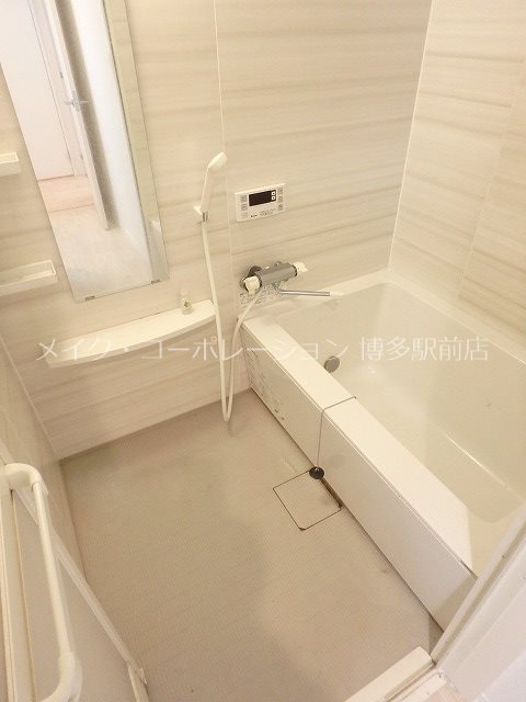 バス クレセント美野島 風呂画像