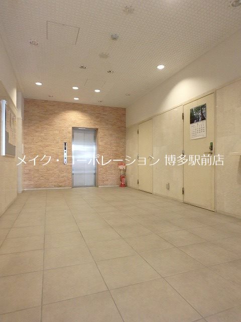ロビー ピュアドームエクサイト博多 その他12
