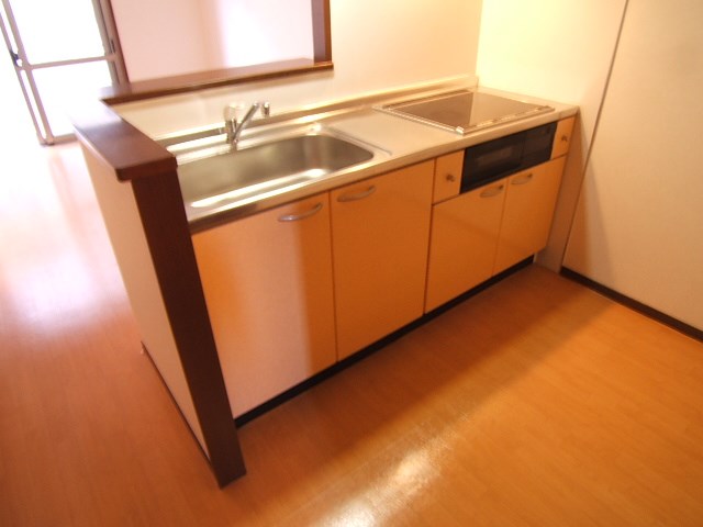 写真は同型タイプ ルミナス キッチン