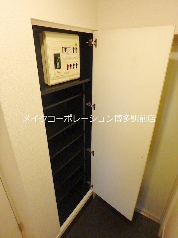 玄関 レジディア薬院大通 その他8
