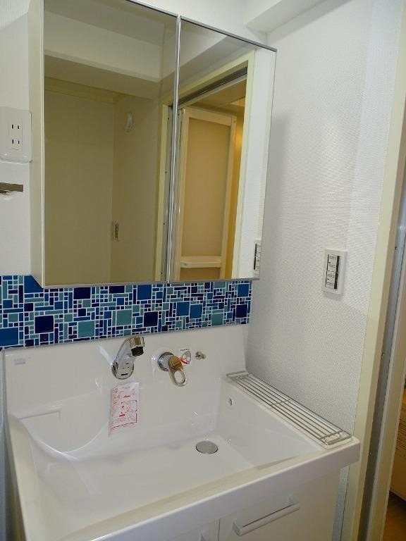洗面所 脇坂マンション その他3
