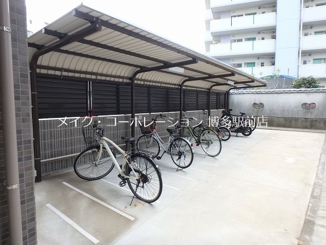 ヴィラージュ県庁前参番館 その他9