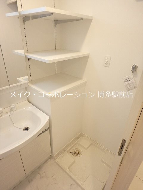 ヴィラージュ県庁前参番館 その他12