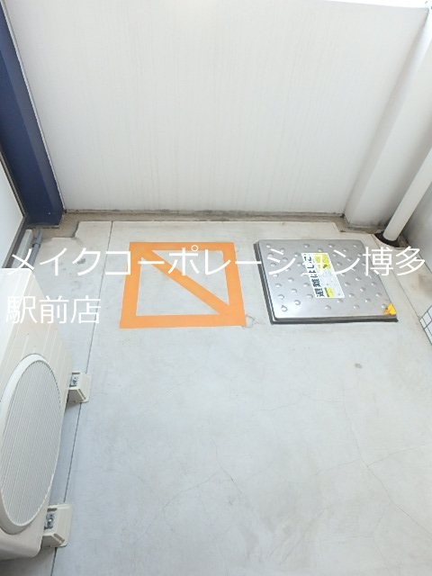 エンクレスト渡辺通 ベランダ