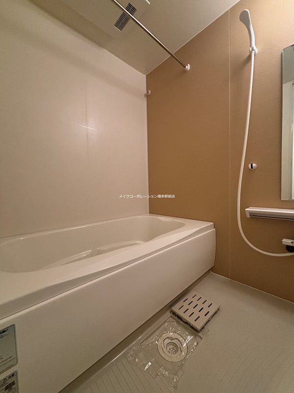 ※別部屋写真現状優先 MODERN PALAZZO博多駅東 風呂画像