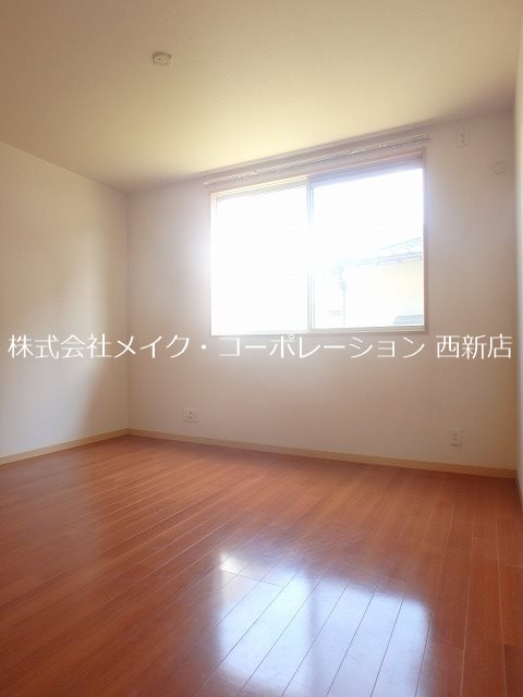 ※参考の為別部屋のお写真 ラ・プランタン ベッドルーム