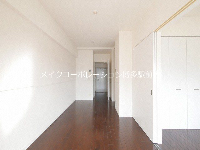 ※室内写真は同物件別部屋(清掃前の写真)引用・現状優先です。 エフ・パルク高宮 リビング