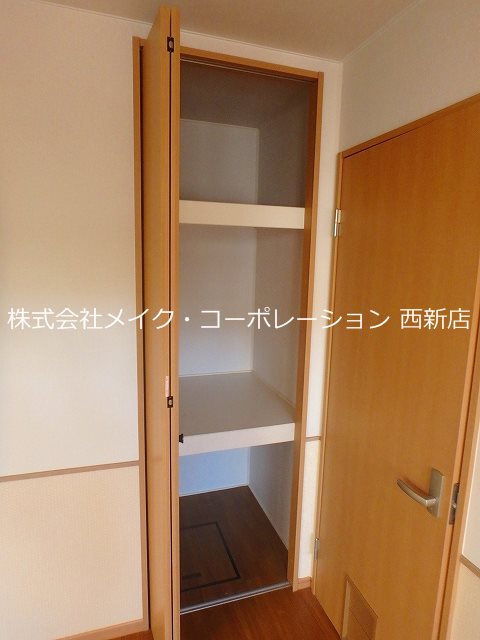 収納 エルメゾン荒江 その他9