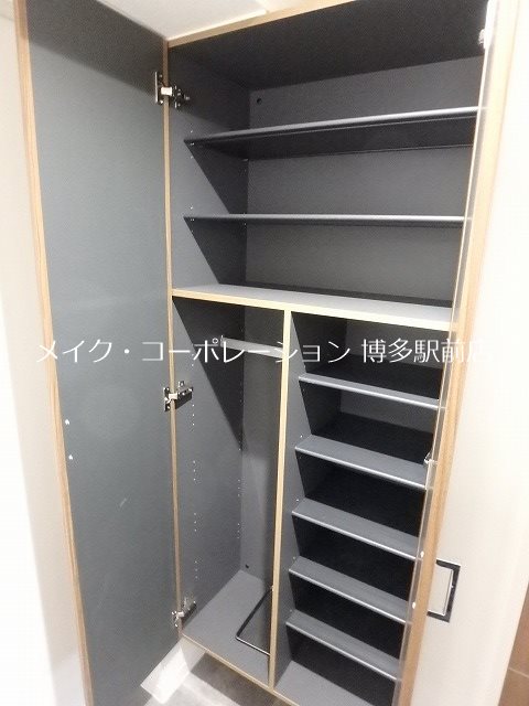 同物件、別部屋の写真です。 フロッソダリア博多駅前 その他11