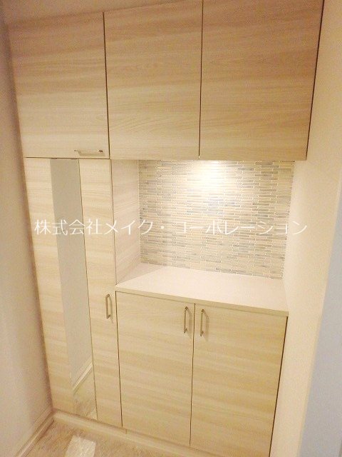 クリサンセ　マム 玄関