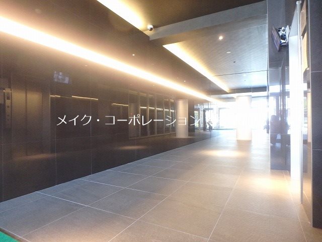 ロビー アルファシオレヴァーク その他5