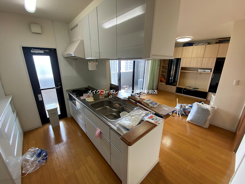 ※家具家電は撤去です。 ロイヤルマンション博多 キッチン