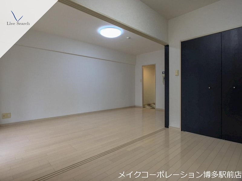 ベッドルーム ローズモントフレア博多駅東 ベッドルーム