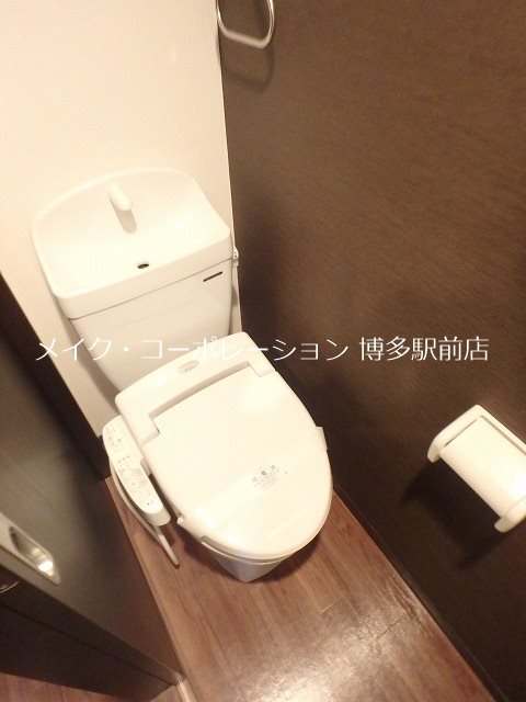 同物件、別号室の写真となります。 アンピオ吉塚弐番館 その他2