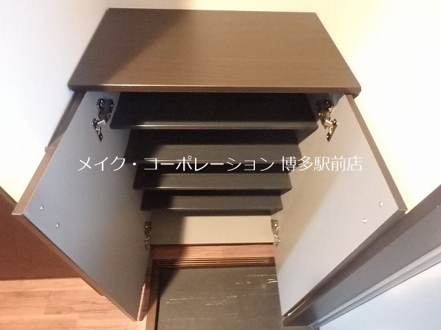 同物件、別号室の写真となります。 アンピオ吉塚弐番館 その他9