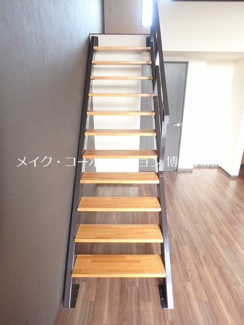 同物件、別号室の写真となります。 アンピオ吉塚弐番館 その他10