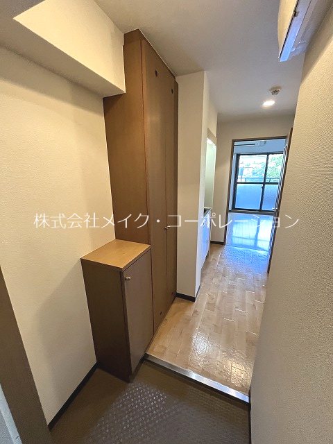 玄関 レフィーナカサ昭代 玄関