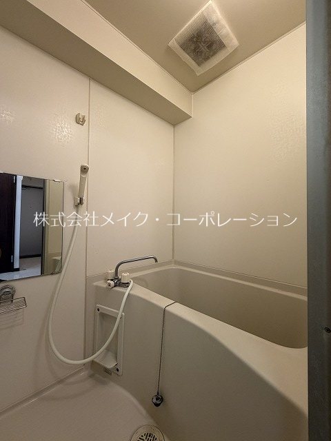 バス West Court DR 風呂画像