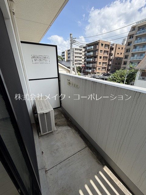 ベランダ West Court DR ベランダ