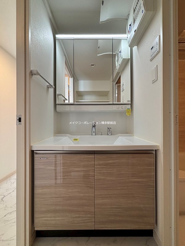 洗面所 MODERN PALAZZO 天神南II その他1