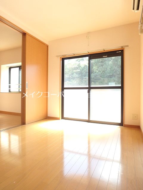 ※同建物内別部屋参考写真 マ・テール城南 その他7