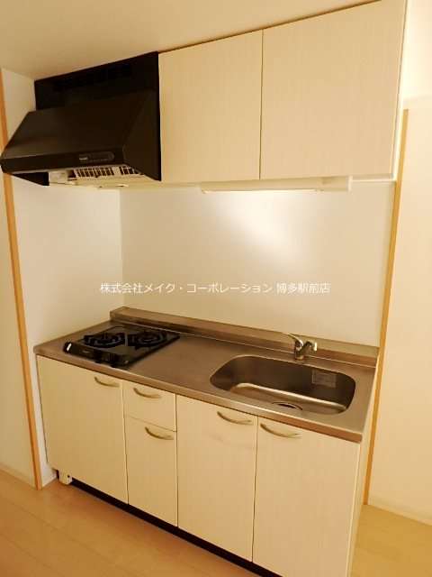 プレスタイル博多ＥＡＳＴ キッチン
