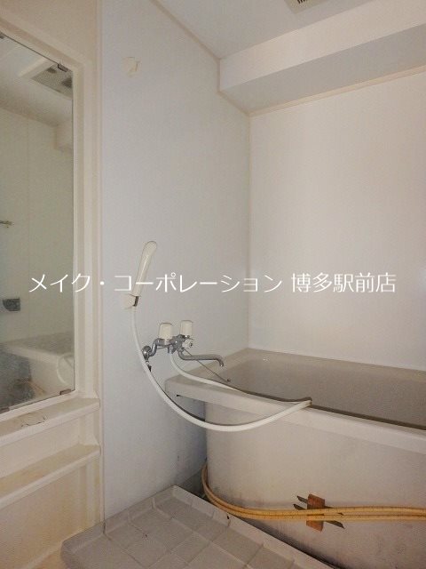 内装中の写真です。 フェリセステージ梅光園 風呂画像