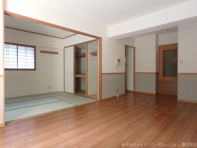 緑彩館 リビング