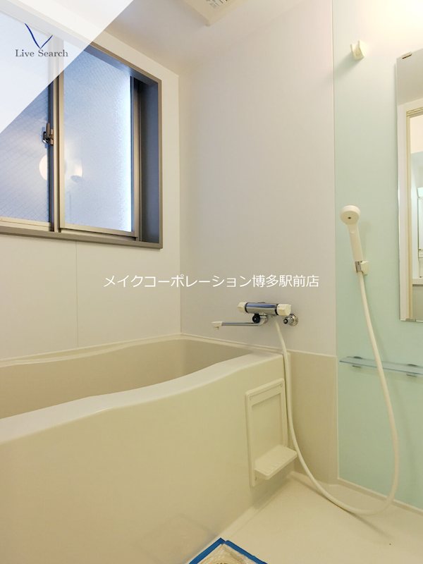 ※入居中の為別部屋写真使用現状優先 プリンシピオ赤坂 風呂画像