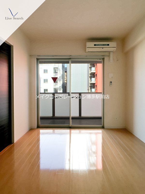 ※入居中の為別部屋写真使用現状優先 プリンシピオ赤坂 ベランダ
