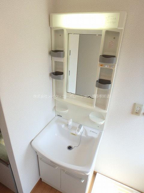 洗面所 サンセリテ博多駅南 その他1