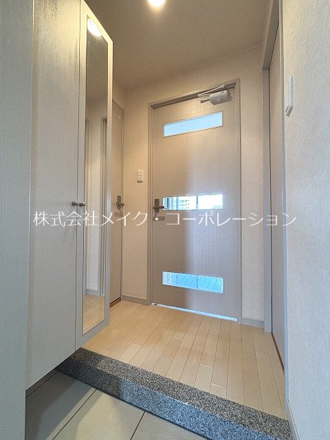 ローズモントフレア六本松駅前 玄関