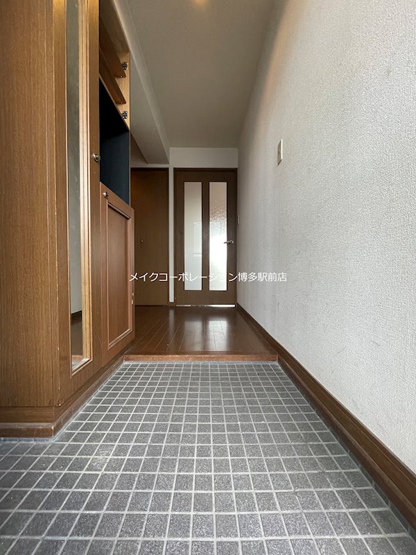 玄関 キャッスル32 玄関
