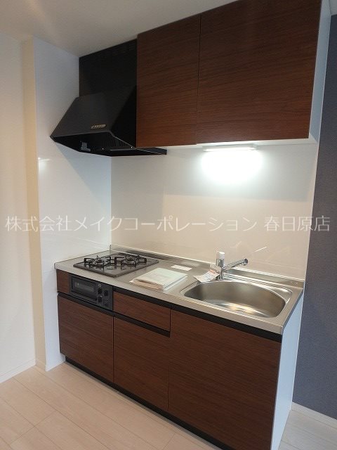 写真は同型タイプ メゾンクレール博多南 キッチン