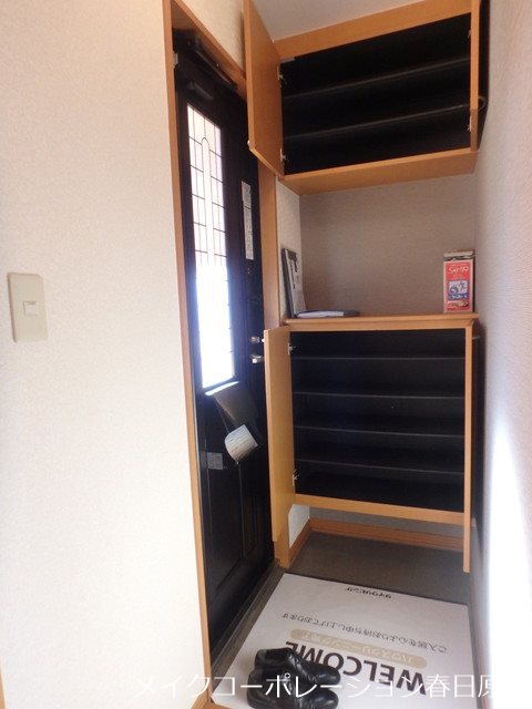 同物件別部屋の写真 エクセラン 玄関