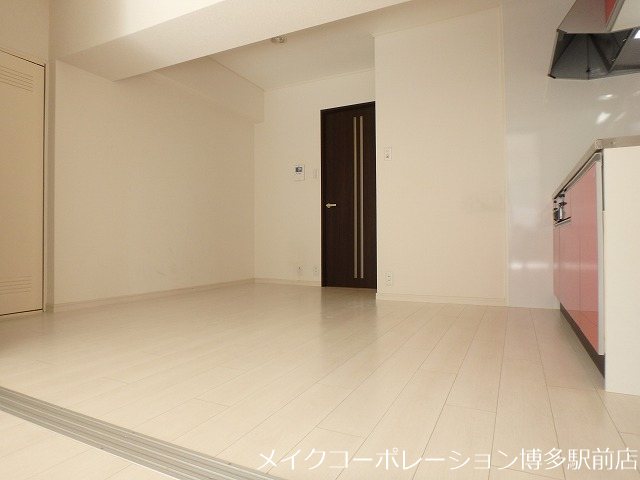※室内写真は改装工事前のものです※ ライオンズマンション博多 リビング
