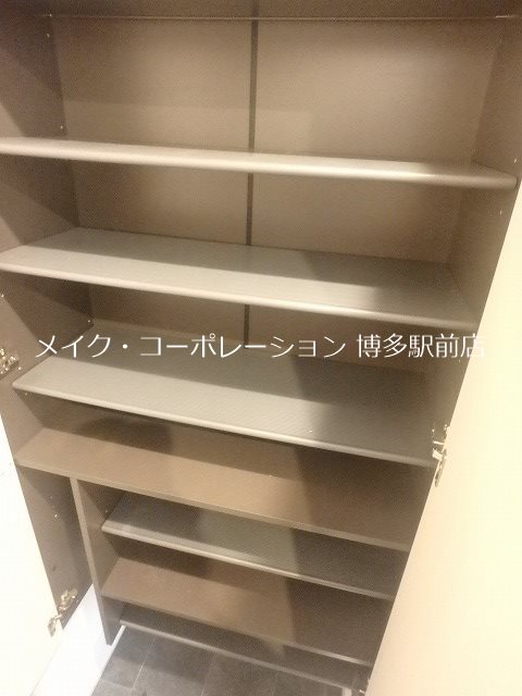 玄関 D-room東光寺 玄関