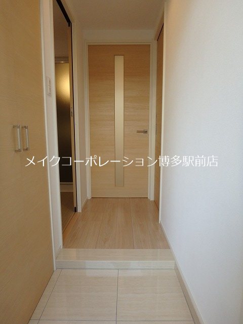 グランフォーレラグゼ箱崎 玄関