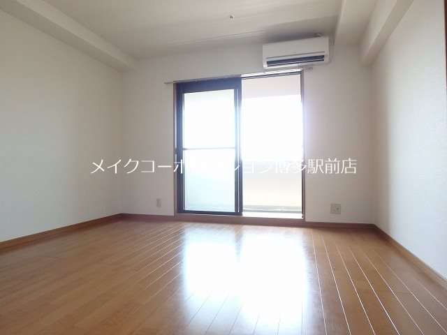 宝州博多第一ビル ベッドルーム