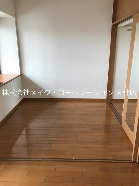 フォレスト薬院大通 リビング