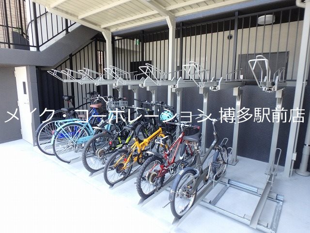 ヴァロアール博多 その他18