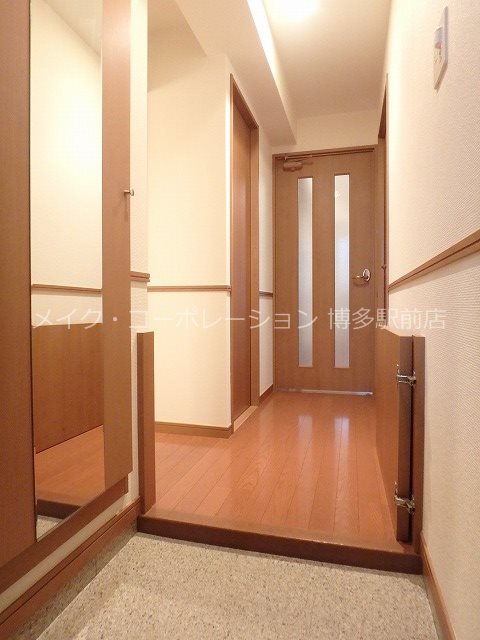 玄関 クリムゾン博多Ⅱ 玄関