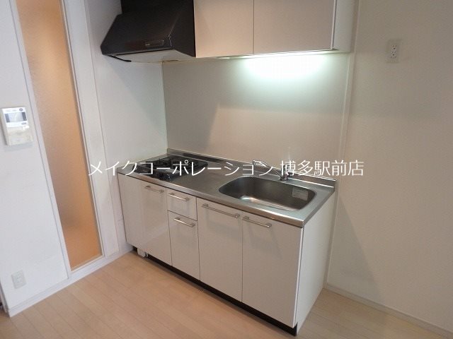 コンダクト福岡東 キッチン