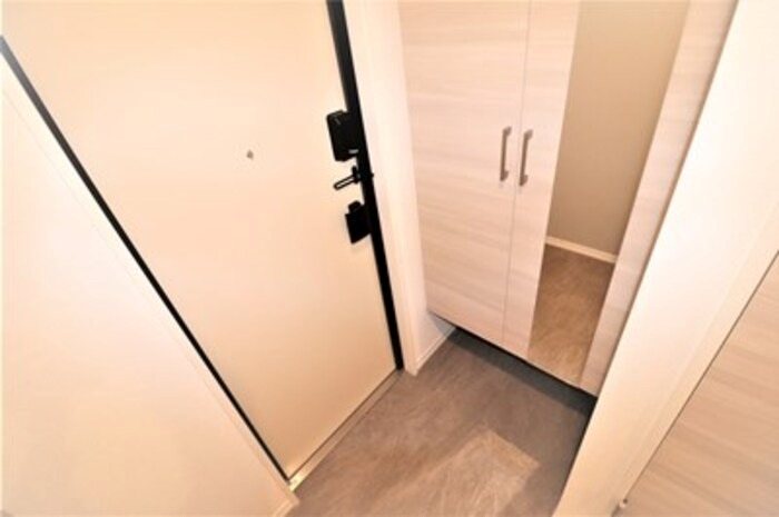 D-ROOM石丸  玄関