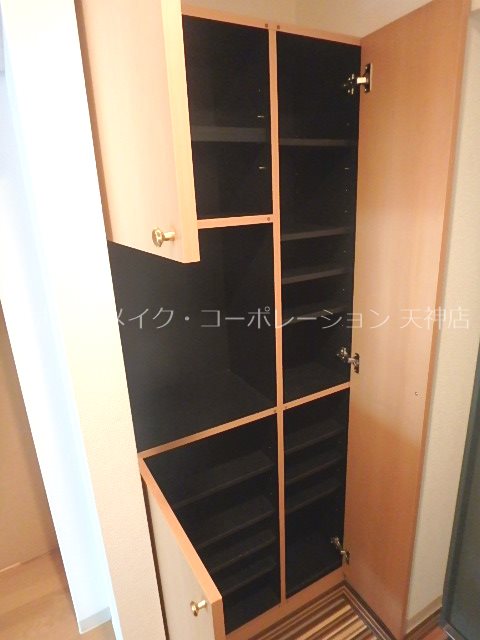 玄関 アスピーテ渡辺通 その他14