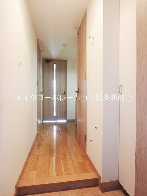 ※同物件別部屋引用・現状優先です※ サヴォイグランデウォーターサイド 玄関