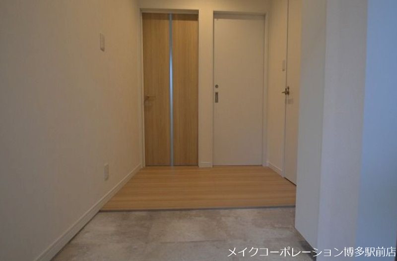 玄関 BigLuck城南 玄関