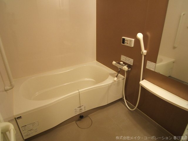 写真は同型タイプ サンライトキャッスル 風呂画像