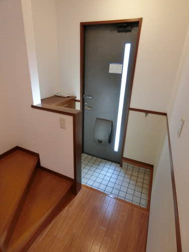 玄関 アイリス南山手C棟 玄関